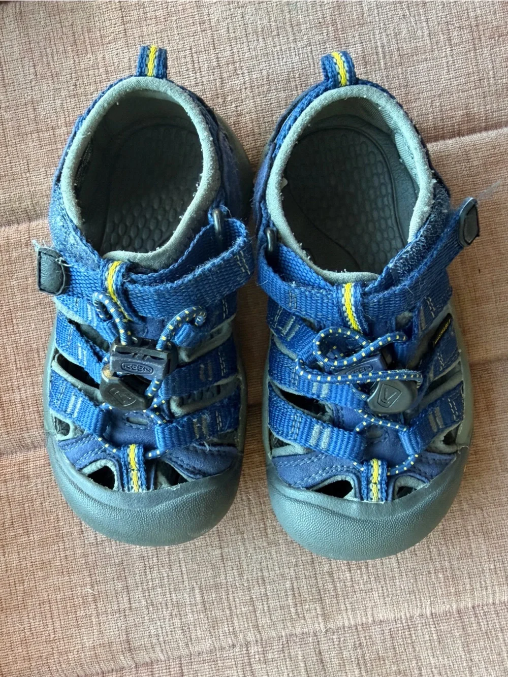 KEEN Newport H2 Toddler Sandals Blue Gray Yellow Size 9 US Waterproof Hiking